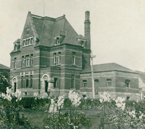 From a circa. 1907 postcard; MacNaught History Centre and Archives, Summerside Historical Society Collection, 18.067