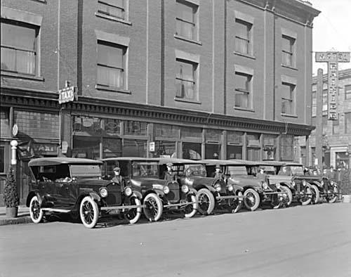 Archival photo of Rainier Hotel, ca. 1920