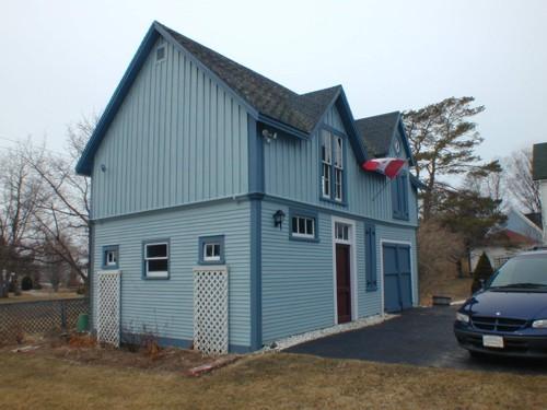643 St. George Street, Annapolis Royal, garage/carriage house, 2005; Heritage Division, NS Dept. of Tourism, Culture and Heritage, 2005