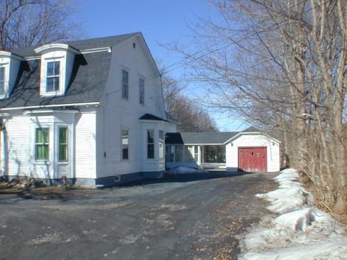 664-666 St. George Street, Annapolis Royal, south east elevation, 2005; Heritage Division, NS Dept. Tourism, Culture and Heritage, 2005