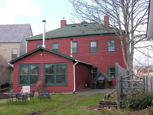 Bailey House, Annapolis Royal, NS, rear perspective, 2005.; Heritage Division, NS Dept. of Tourism, Culture and Heritage, 2005