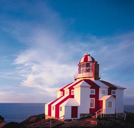 Exterior photo of Cape Bonavista Lighthouse, Provincial Historic Site, situated at the tip of the Bonavista peninsula. ; HFNL 2005