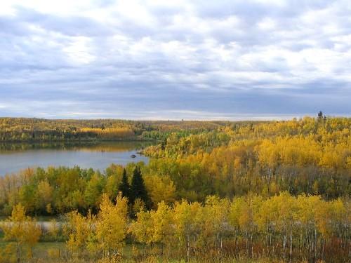 View south, 2004. Scouts attacked from high ground, rear of photo (outside Park boundaries).; Government of Saskatchewan, Marvin Thomas, 2004.