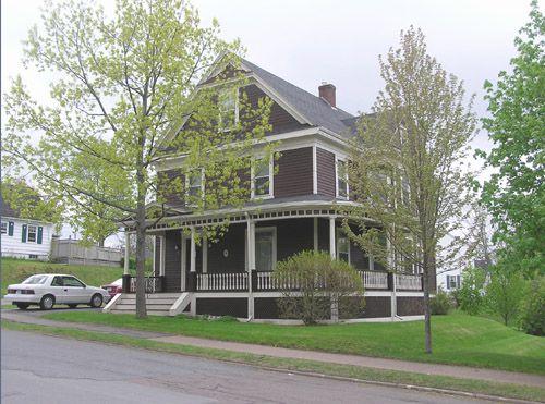 David Thomas House, Northeast perspective, 2004; Heritage Division, N.S. Dept. of Tourism, Culture and Heritage, 2004