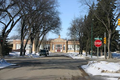 Context view from the south of Maple Leaf School, Morden 2005; Historic Resources Branch, Manitoba Culture, Heritage, Tourism and Sport, 2005