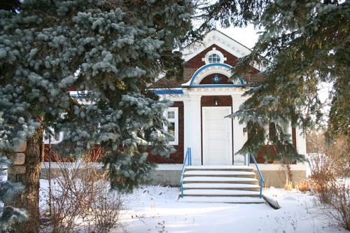 View of the main entrance of the Masonic Lodge, Emerson, 2005; Historic Resources Branch, Manitoba Culture, Heritage, Tourism and Sport, 2005