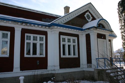 View of the main profile of the Masonic Lodge, Emerson, 2005; Historic Resources Branch, Manitoba Culture, Heritage, Tourism and Sport, 2005