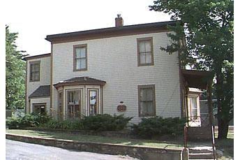 Side elevation, The Teachery, Bedford, Nova Scotia, 2004.; HRM Planning and Development Services, Heritage Property Program, 2004.
