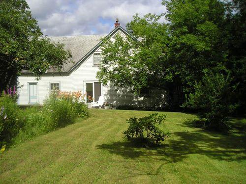 Side Elevation, Harbour House, Guysborough, 2005; Heritage Division, Nova Scotia Department of Tourism, Culture and Heritage, 2005