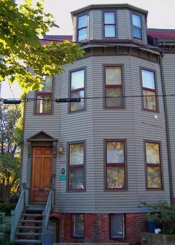 Front elevation, Edward Goreham House, Halifax, 2005.; Heritage Division, NS Dept. of Tourism, Culture and Heritage, 2005.