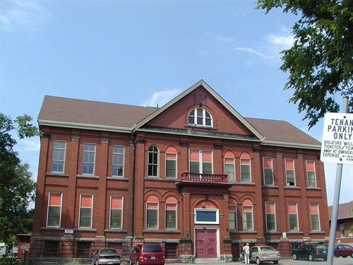 Front elevation, Chebucto School, Halifax, Nova Scotia, 2005.; Heritage Division, NS Dept. of Tourism, Culture and Heritage, 2005.