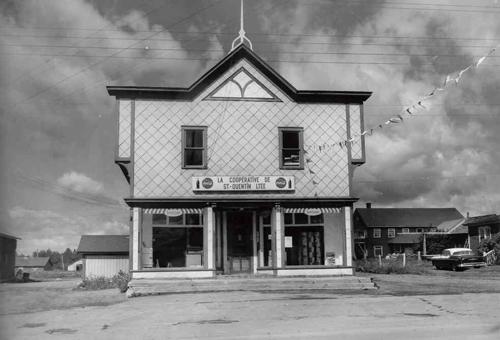Front Façade as it appeared when it was the first Co-op store. ; Village of Saint-Quentin
