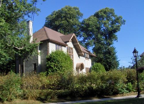 Showing south west elevation; City of Charlottetown, Natalie Munn, 2005