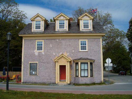 Dock Street Elevation, Joseph McGill Shipbuilding and Transportation Company Office, Shelburne, 2004; Heritage Division, Nova Scotia Department of Tourism, Culture and Heritage, 2004