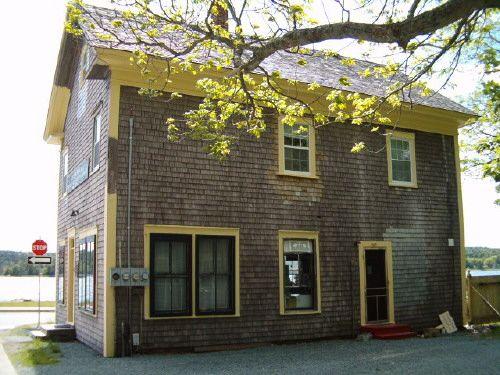 East Elevation, Joseph McGill Shipbuilding and Transportation Company Office, Shelburne, 2004; Heritage Division, Nova Scotia Department of Tourism, Culture and Heritage, 2004