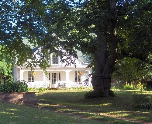 Showing south west elevation; City of Charlottetown, Natalie Munn, 2005
