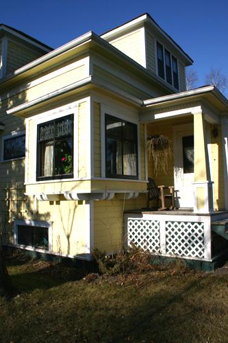 View of the bay window feature of the Jonasson House, Gimli, 2005; Historic Resources Branch, Manitoba Culture, Heritage, Tourism and Sport, 2005
