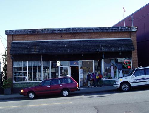 Exterior view of Mitchell's Market; City of Nanaimo, Christine Meutzner, 2005