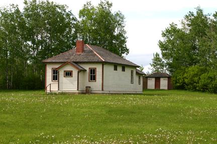 View from the southeast of the Marconi School, south of Riding Mountain National Park, 2005; Historic Resources Branch, Manitoba Culture, Heritage & Tourism 2005
