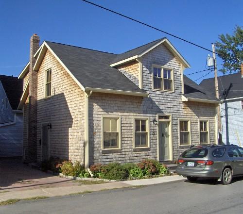 Showing south west elevation; City of Charlottetown, Natalie Munn, 2005