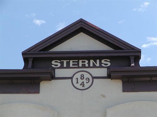 Sterns' Corner, Dartmouth, Nova Scotia, 2005.; HRM Planning and Development Services, Heritage Property Program, 2005.