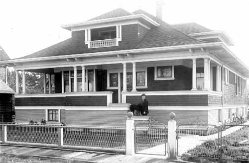 Exterior view of the McBeath House, 1913; Jack McBeath, 1982
Harry Royal Stenton photograph