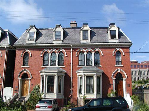 Universalist Church, right porition of townhouse, Halifax, Nova Scotia, 2005.; Heritage Division, NS Dept. of Tourism, Culture and Heritage, 2005.