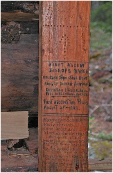 Detailed view of Glacier Circle Alpine Hut inscription; Parcs Canada - Parks Canada
