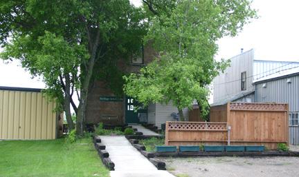 View of the north elevation of the Union Bank Building, Hamiota, 2005; Historic Resources Branch, Manitoba Culture, Heritage, Tourism and Sport, 2005