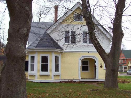 22 Brighton Road; Submitted photo, 2008