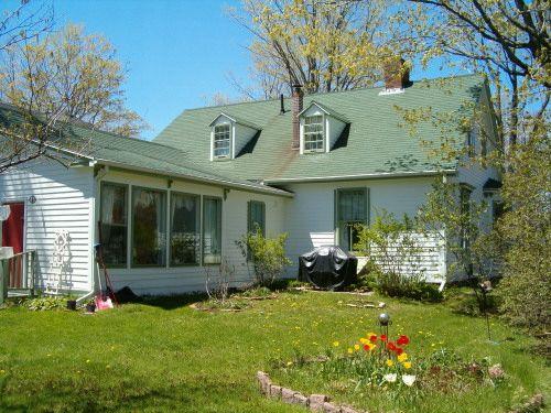 Rear Elevation, John Logan Doggett House, Truro, 2004.; Heritage Division, Nova Scotia Department of Tourism, Culture and Heritage, 2004