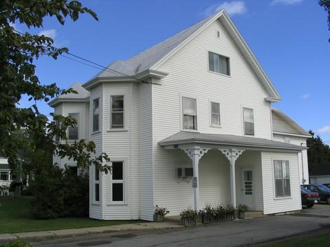 Old Kingston Hall, south-west elevation, 2004.; Village of Rexton