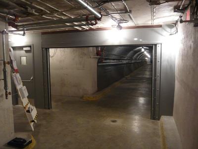 View of a corridor in the bunker; Parks Canada | Parcs Canada