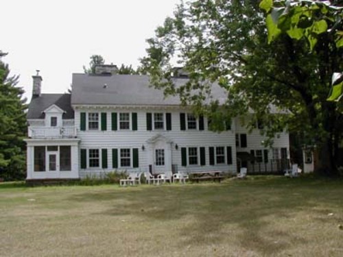 General view of Gillies Grove showing its generous scale and sophisticated finishes.; Parks Canada | Parcs Canada.