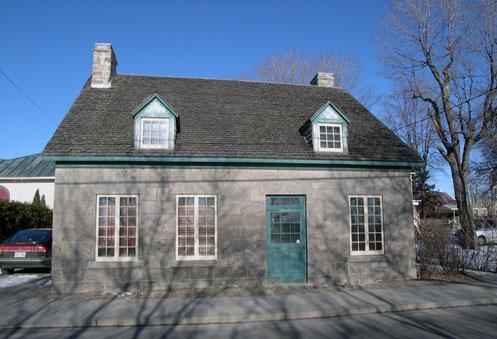 Maison Joseph-Augé; Ministère de la Culture et des Communications, Jean-François Rodrigue, 2004