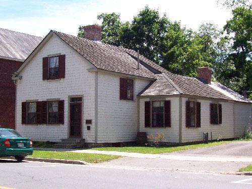 774 King Street (Smyth House) angled view showing front and west side with later addition and summer kitchen.; City of Fredericton
