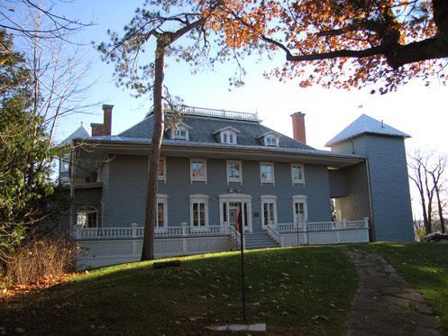 Manoir Louis-Joseph-Papineau; Ministère de la Culture et des Communications, Jean-François Rodrigue, 2005
