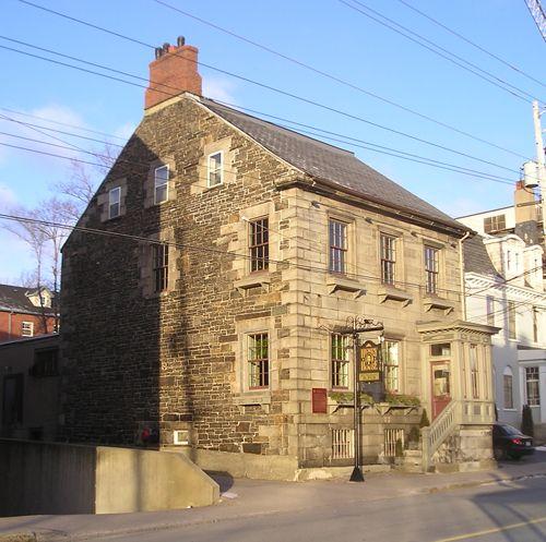 Side perspective, Henry House, Halifax, 2006.; Heritage Division, Nova Scotia Department of Tourism, Culture and Heritage, 2006
