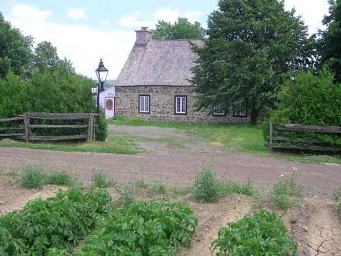 Maison Louis-Pouliotte; Ministère de la Culture et des Communications, Marie-Claude Côté, 2003