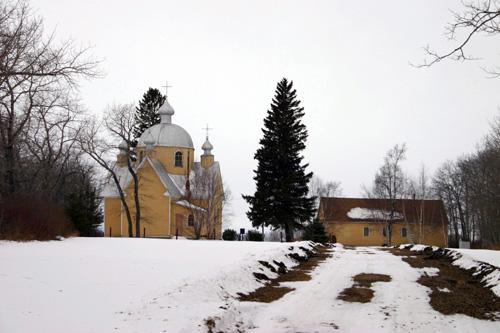 Contextual view, from the east, of St. John the Baptist Ukrainian Catholic Church, Menzie area, 2005; Historic Resources Branch, Manitoba Culture, Heritage and Tourism, 2005