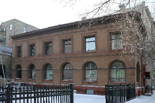 View from the east of the east elevation of the Lake of the Woods Building, Winnipeg, 2004; Historic Resources Branch, Manitoba Culture, Heritage and Tourism, 2005