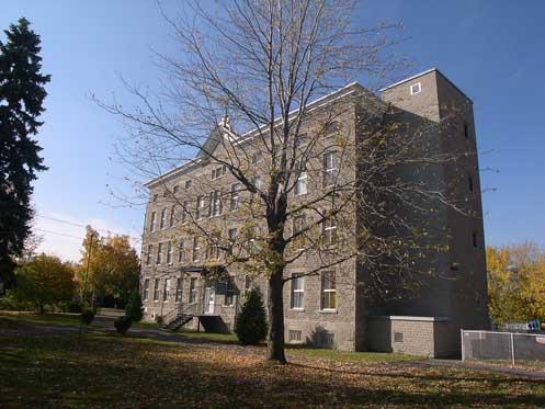 Couvent des soeurs de Sainte-Anne; Ministère de la Culture et des Communications, Jean-François Rodrigue, 2004