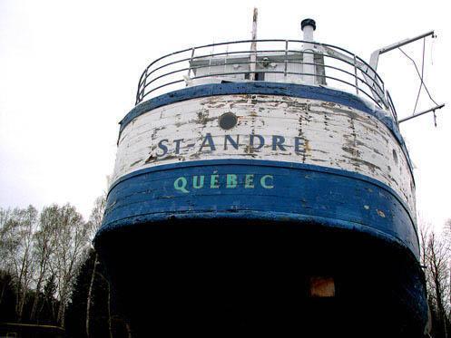Détail du bateau Le Saint-André; Ministère de la Culture et des Communications, Jean-François Rodrigue, 2004