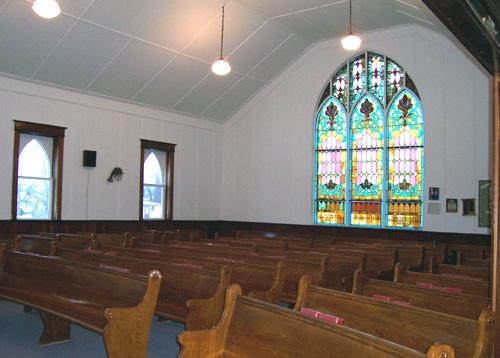 Interior view of Elkhorn United Church, Elkhorn, 2005; Historic Resources Branch, Manitoba Culture, Heritage and Tourism, 2005
