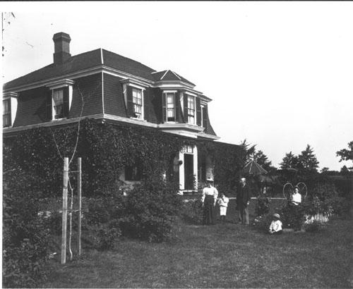 Ritchie family in front of their home, circa 1894.; Ole Larsen Collection, PANB.