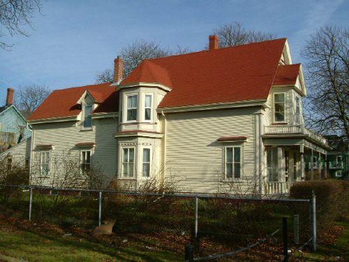 West side and part of the rose garden of the Alfred Shaw House, Yarmouth, NS 2006.; Heritage Division, NS Dept. of Tourism, Culture & Heritage, 2006