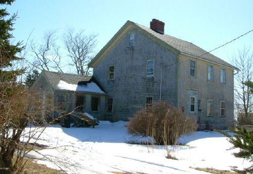 Northwest perspective of the Ebenezer Corning, Jr. House, Yarmouth, NS, 2006.; Heritage Division, NS Dept. of Tourism, Culture & Heritage, 2006