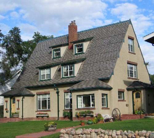 Front façade of F.P. Martin House, 2005.; City of Saskatoon, Kathlyn Szalasznyj, 2005.
