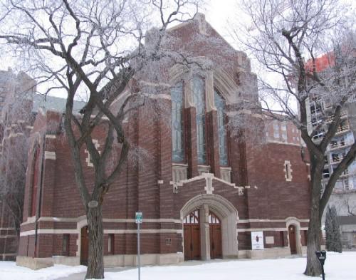 Front façade of Knox United Church, 2006.; Government of Saskatchewan, Bernie Flaman, 2006.
