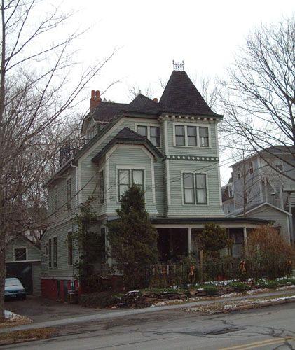Front facade, Miss Baxter's House, Wolfville, NS, 2006.; Heritage Division, NS Dept. of Tourism, Culture and Heritage, 2006